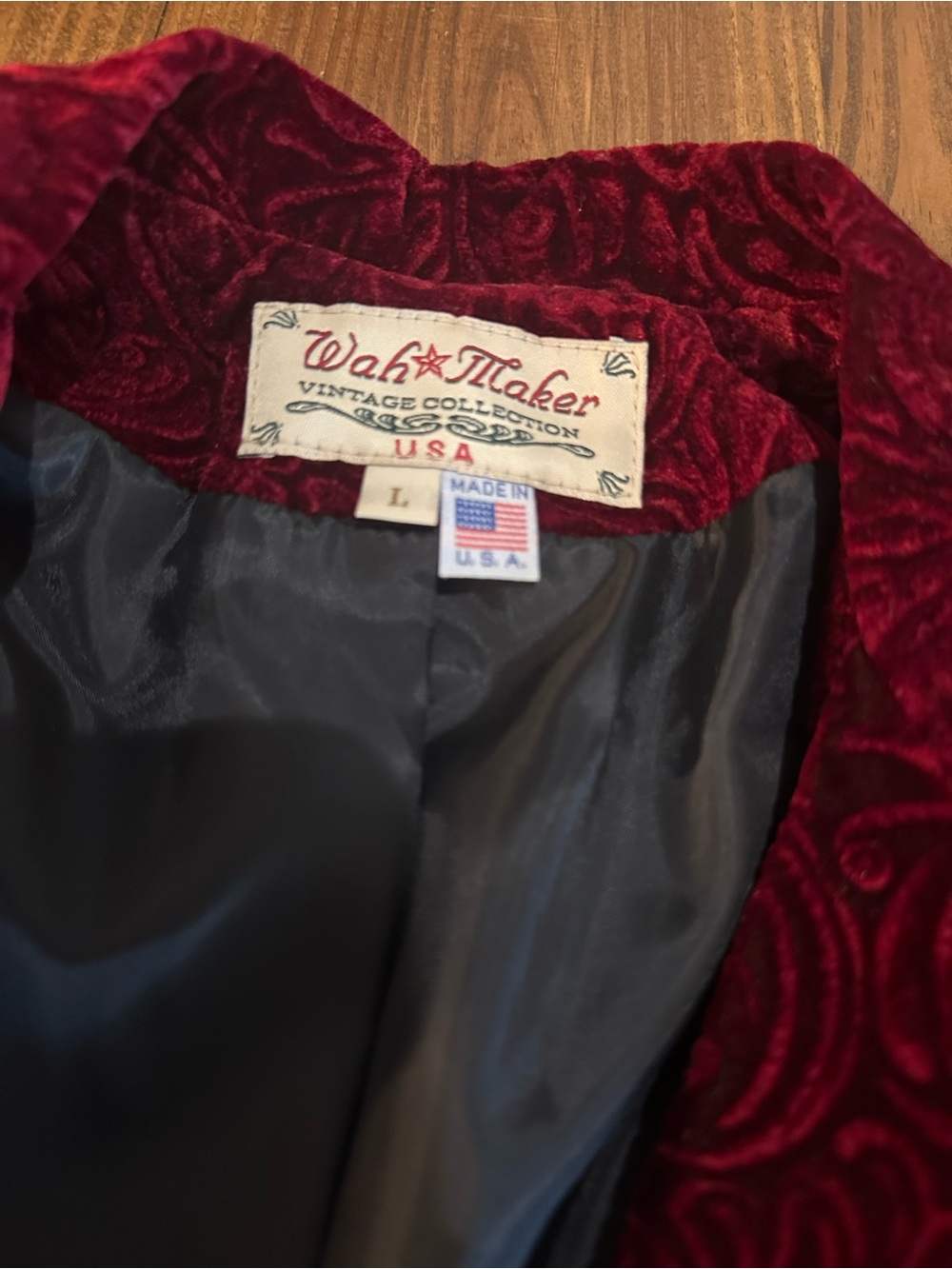 Wahmaker Burgundy Embossed Velvet Blazer - Picture 3 of 5